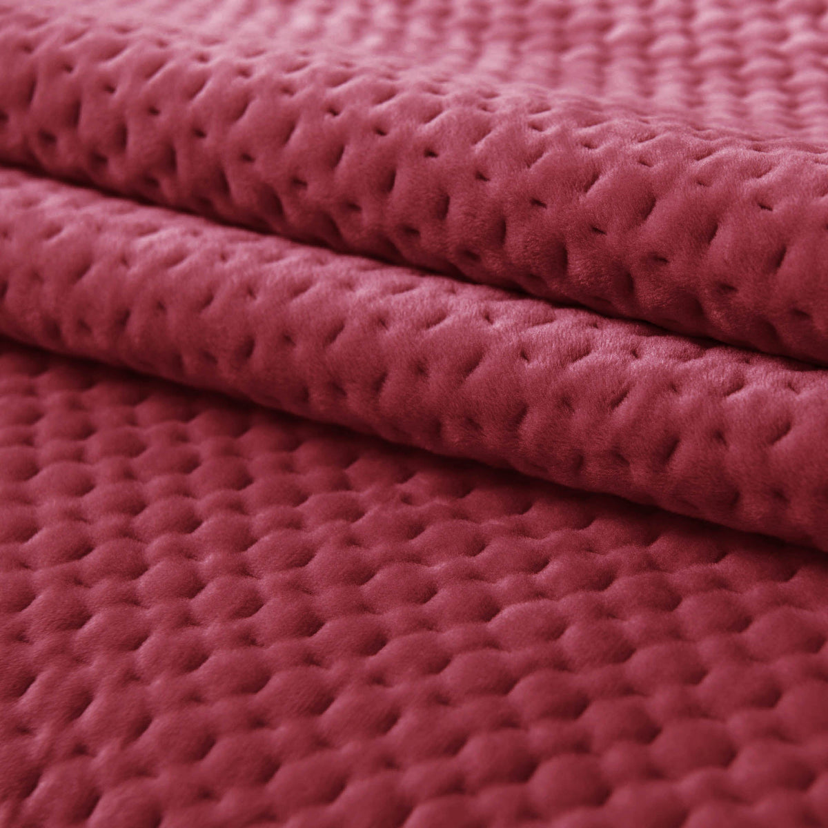 KASENTEX All Season Cozy Velvet Quilt Set with Shams, Queen, King, Room Decor, Graduation Gifts