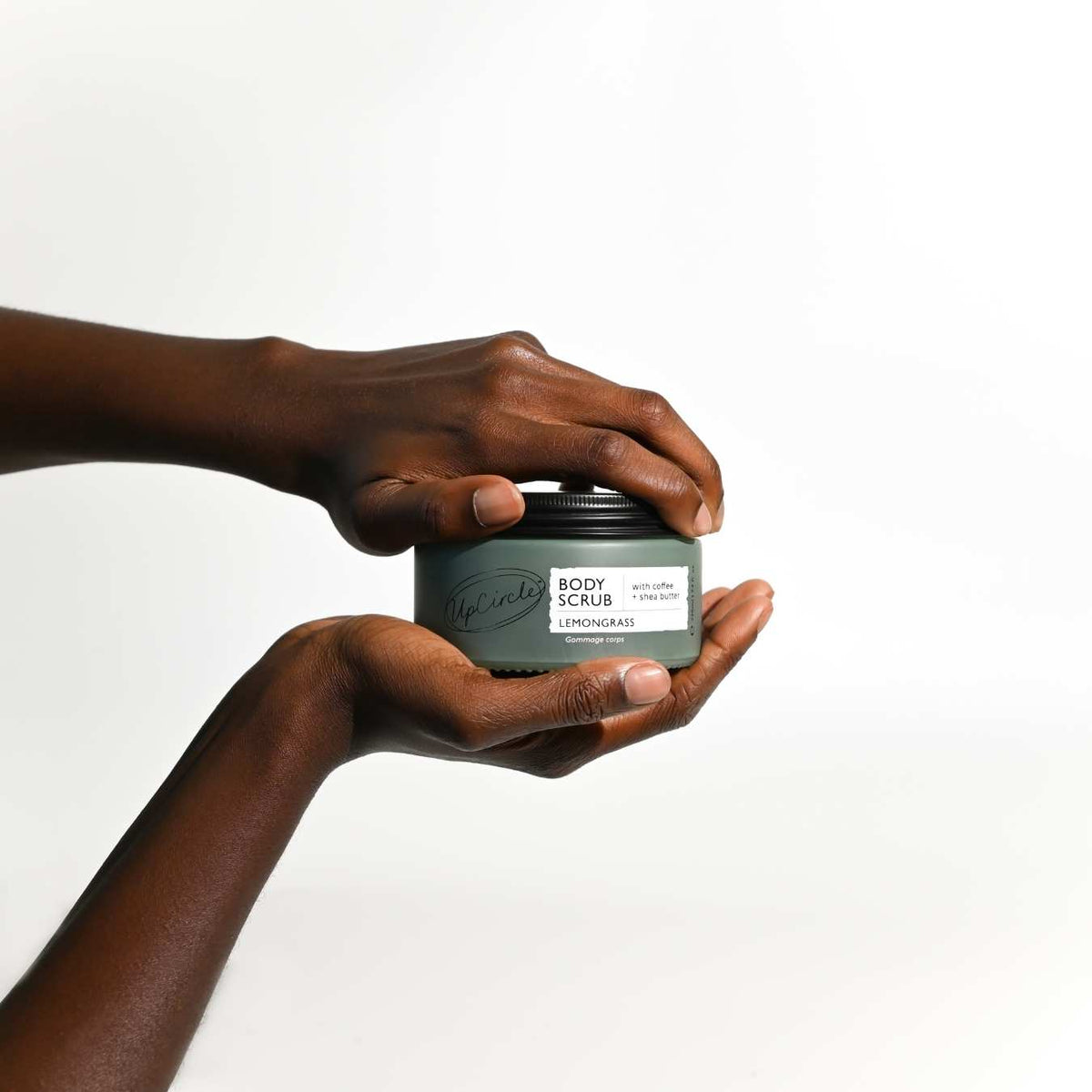 UPCIRCLE Vegan Body Scrub with Peppermint