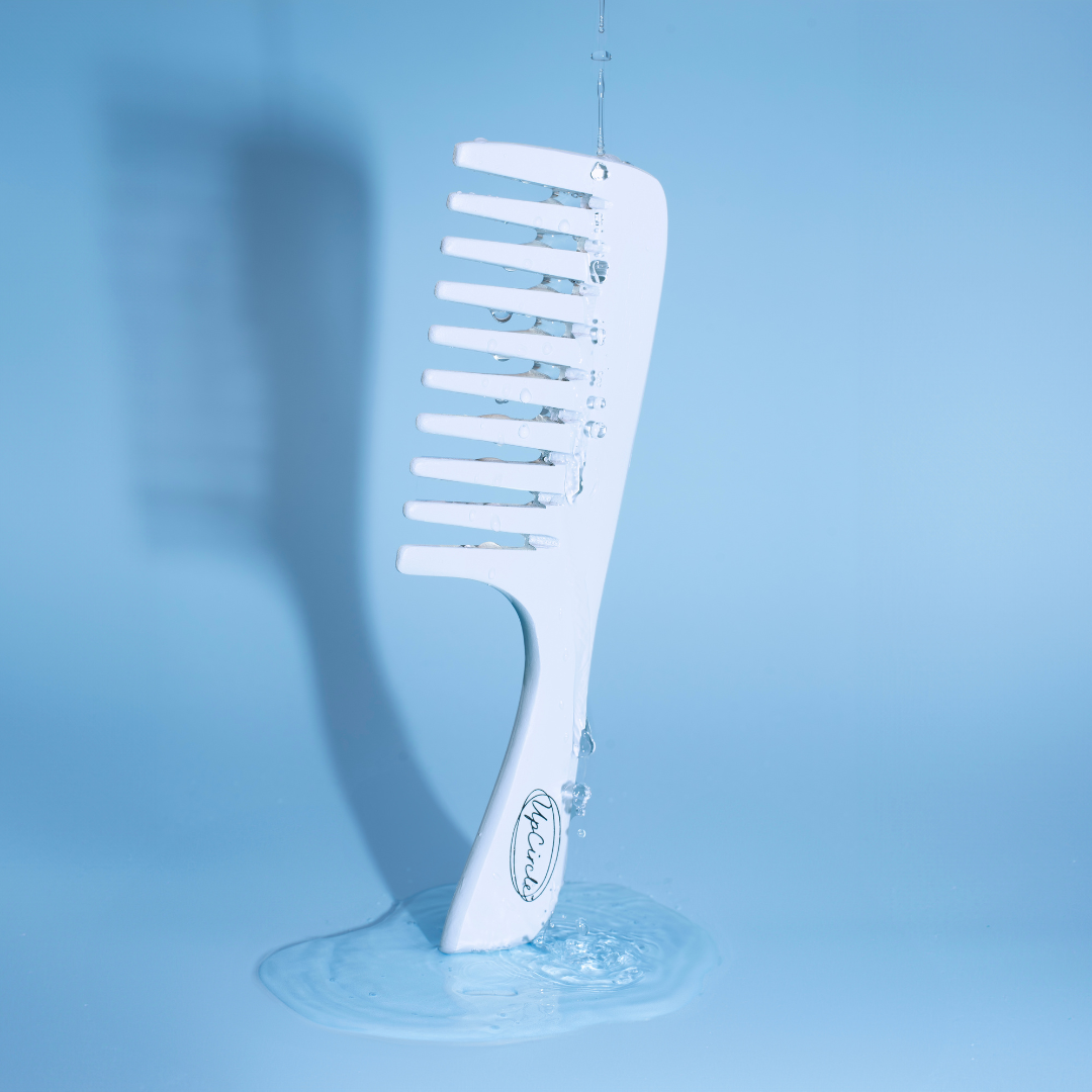 UPCIRCLE Bamboo Wide Tooth Comb