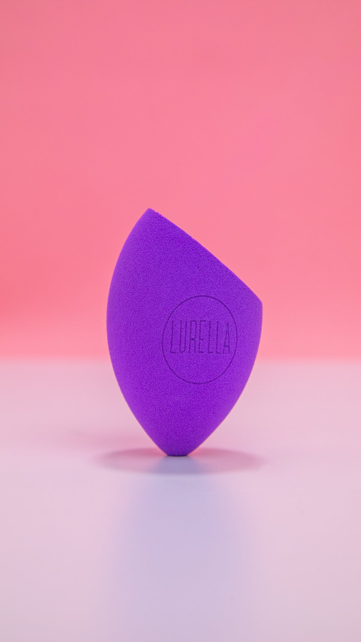 LURELLA Angled Beauty Sponge