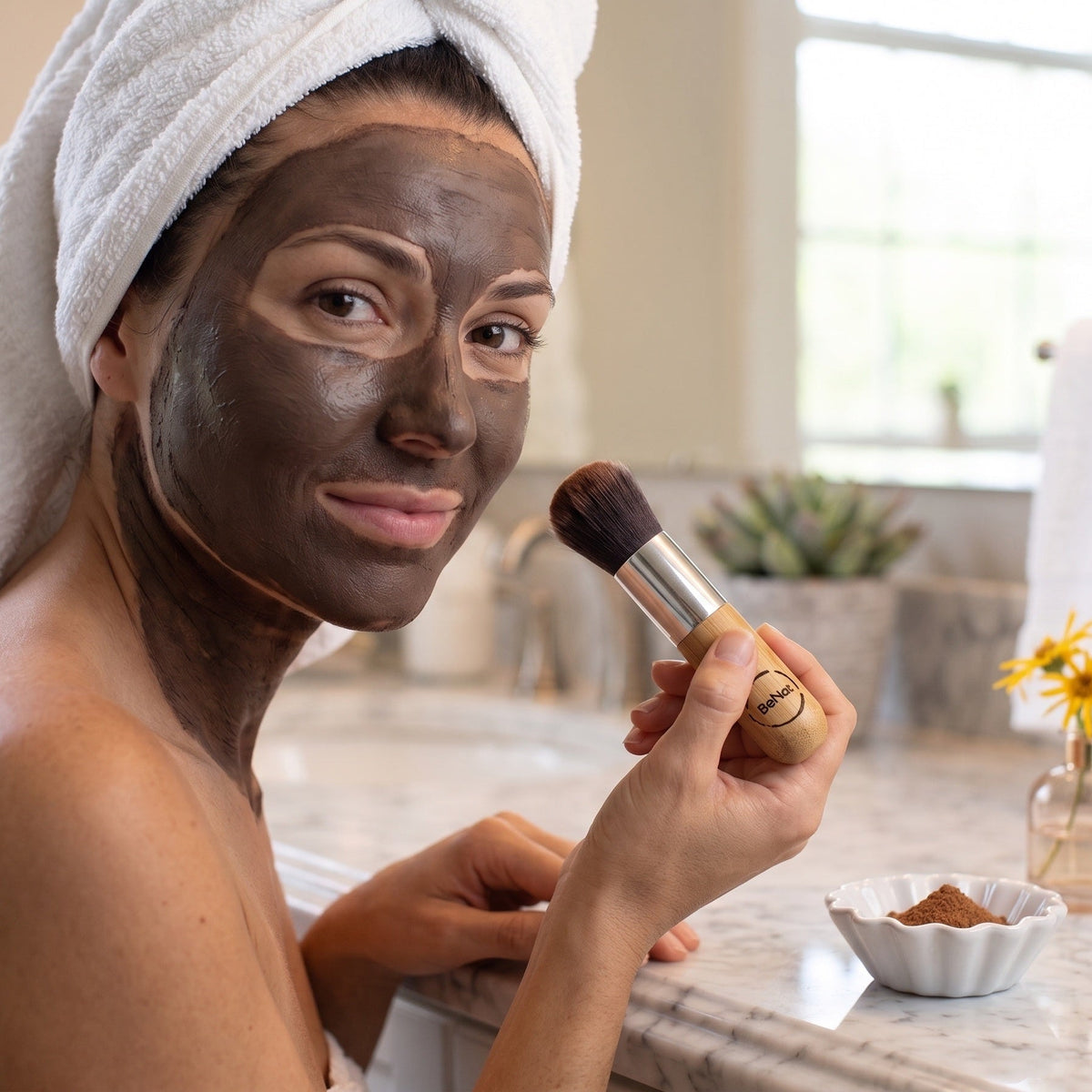 BENAT Mud and Arnica Mask
