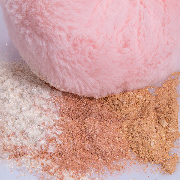 LURELLA Give Me Glow Puff