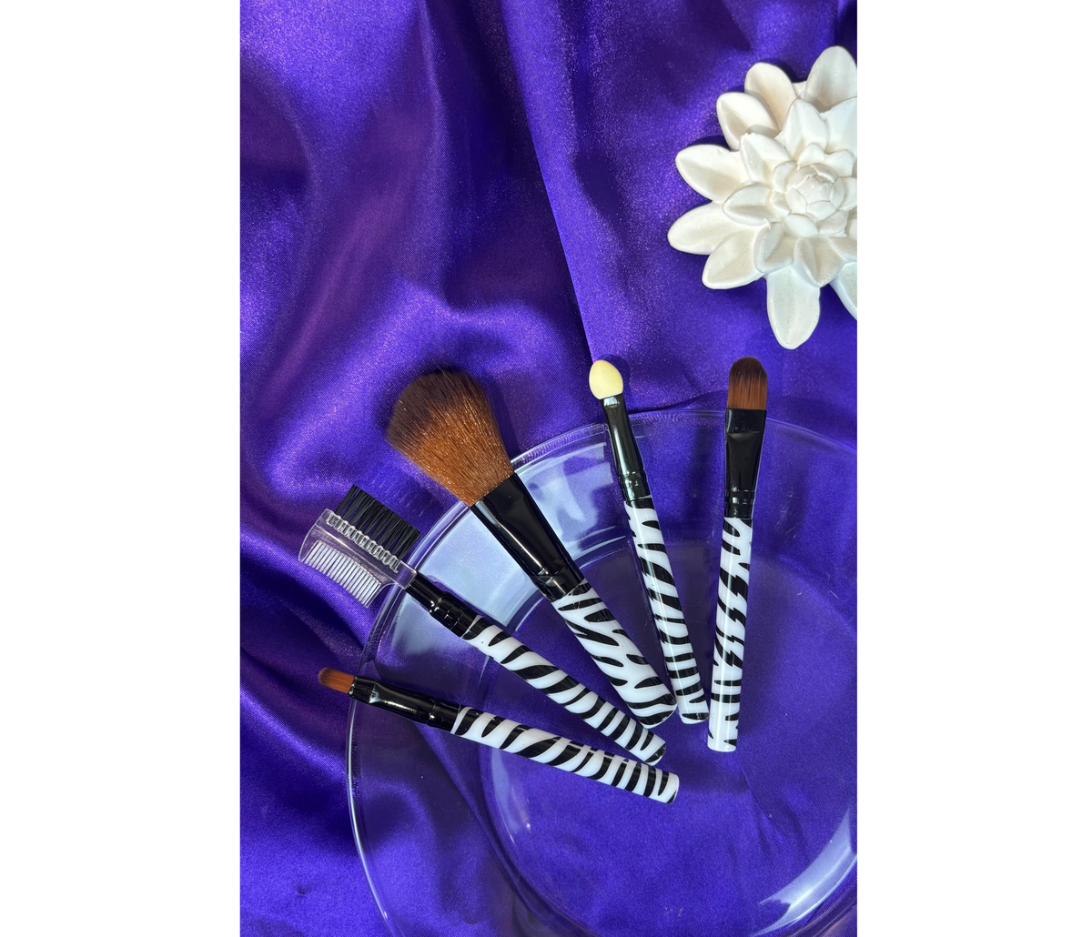 PROLUX Makeup Brush Set: Essential For Perfection