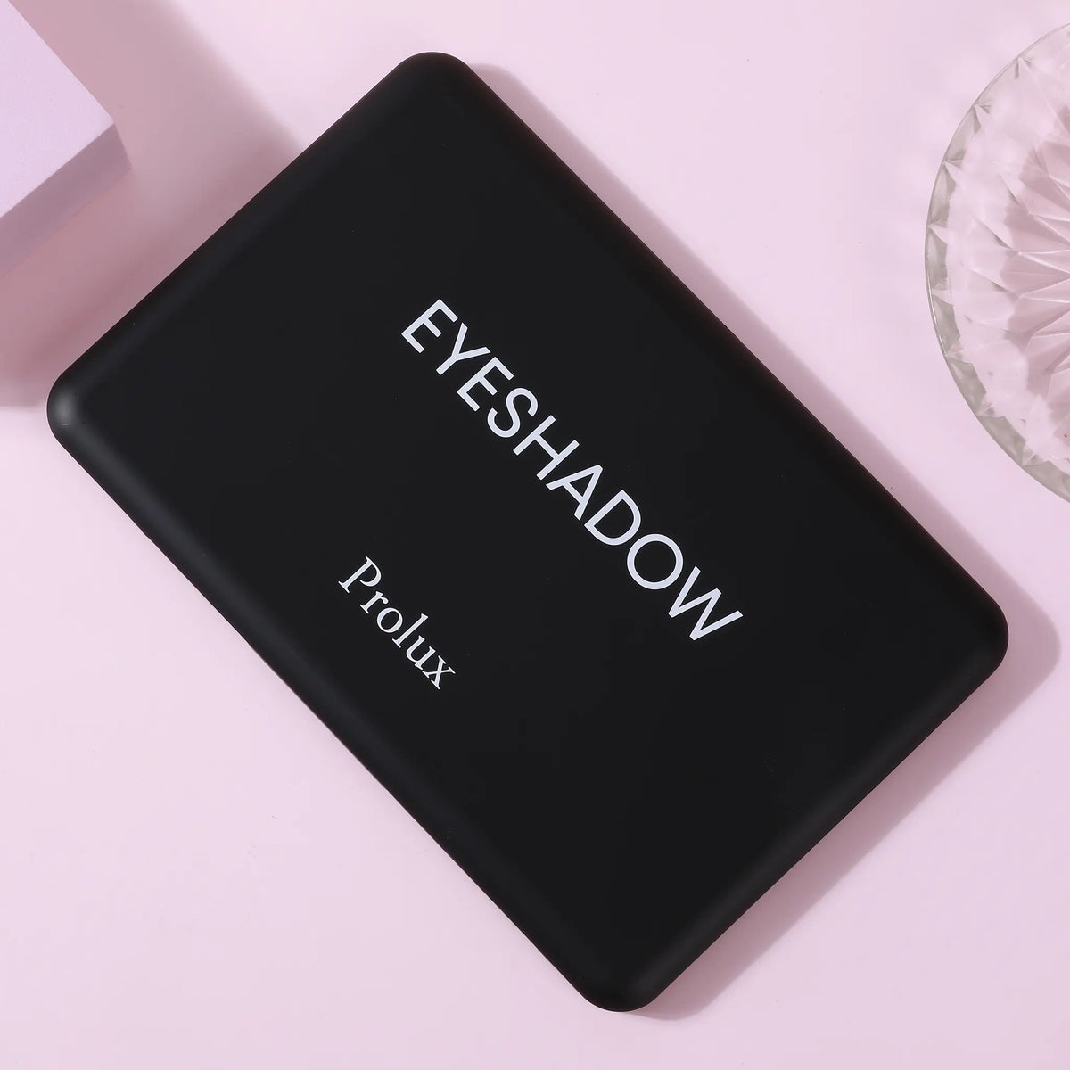 PROLUX 15-Shade Eyeshadow Palette