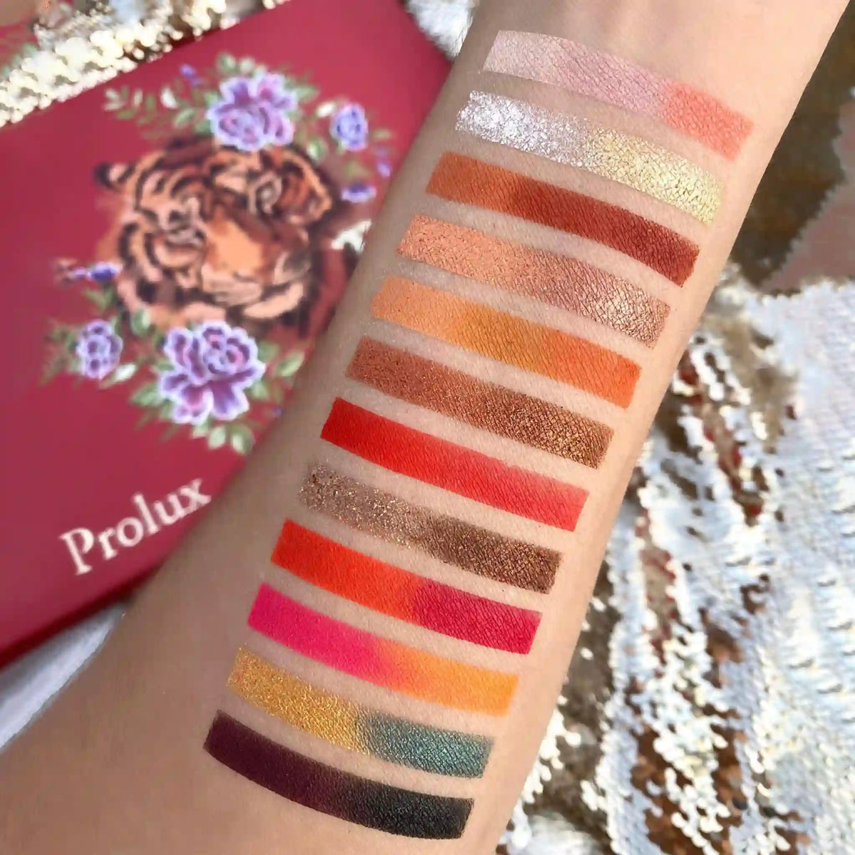 PROLUX Tiger Eyes Eyeshadow Palette