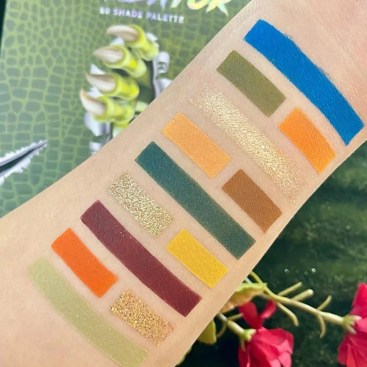 PROLUX Predator Neutral Eyeshadow Palette
