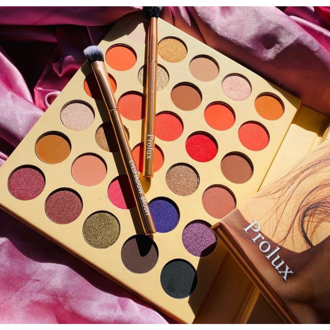 PROLUX Love Struck Eyeshadow Palette
