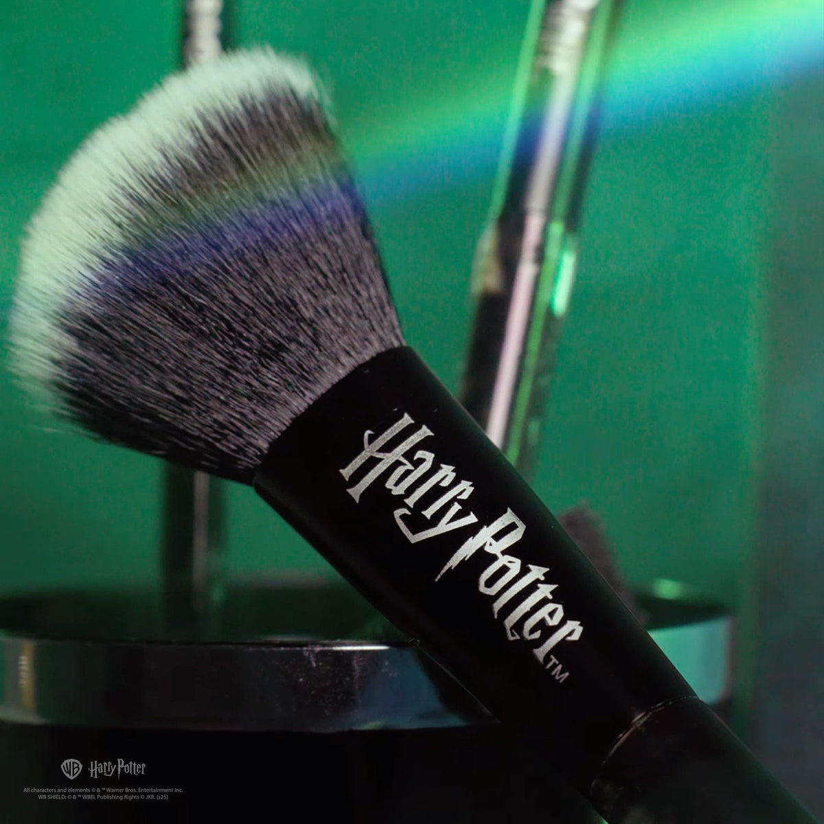 PROFUSION Hp Dark Arts | Deathly Hallows™ Blend Makeup Brush & Sponge Set