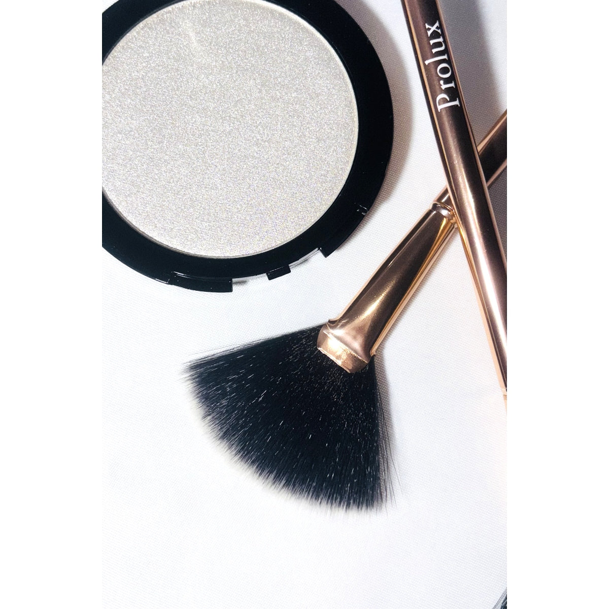 PROLUX Rose Gold Fan Brush