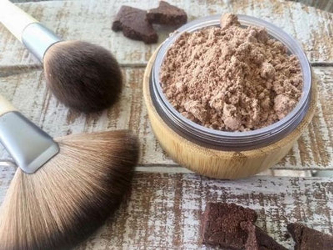 BENAT All-Natural Bronzer Loose Powder. Eco-Friendly