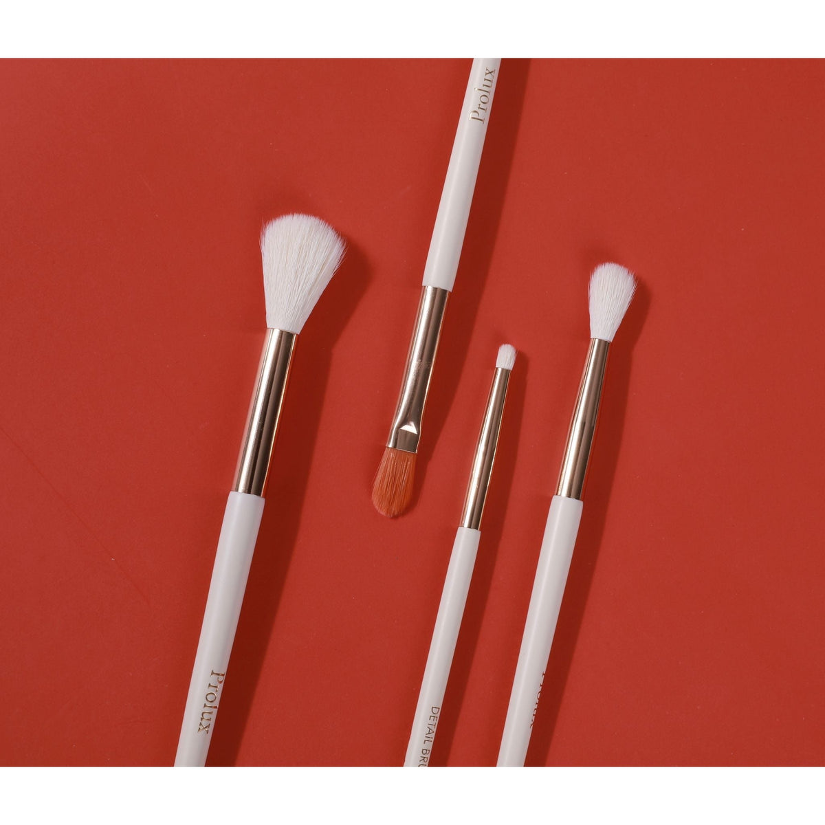 PROLUX Detailed Eyeshadow Brush